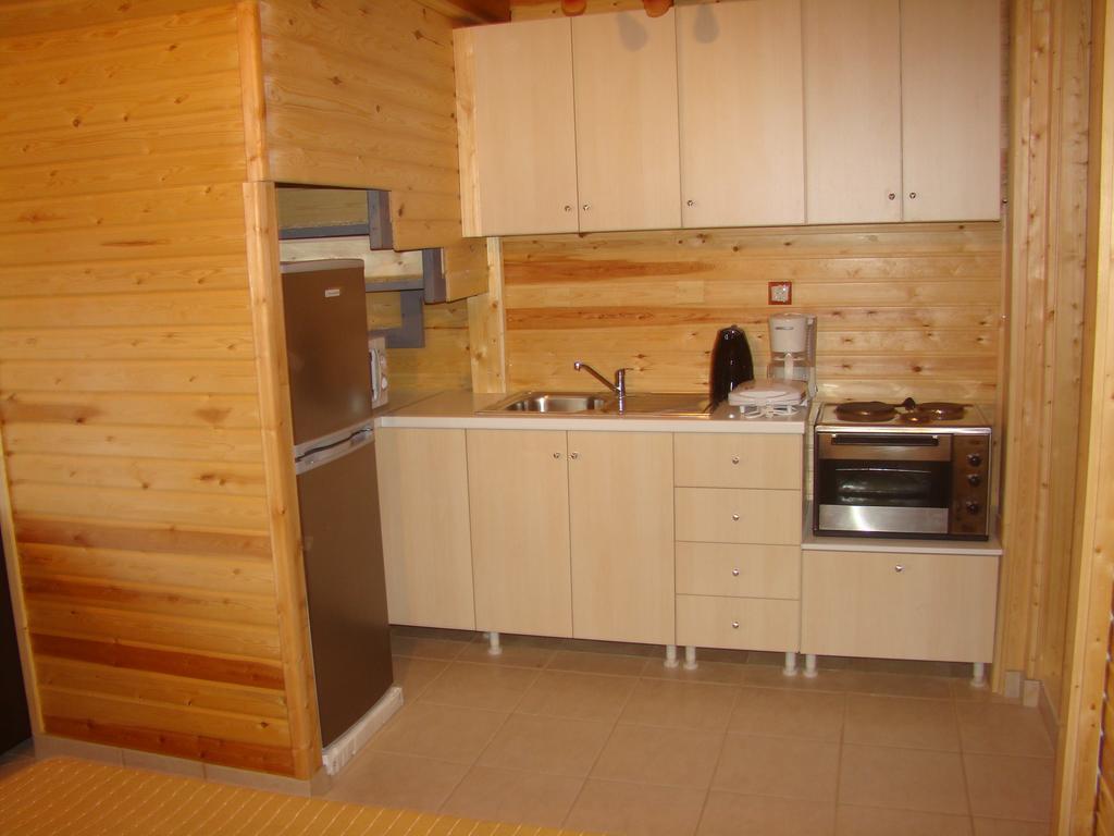 Zeus-Village Οικισμός Φινλανδικών Chalet Με Πισίνες & Γυμναστήριο Mólosz Kültér fotó